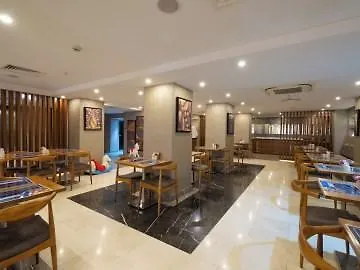 Hotel Park By Clover Istanbul