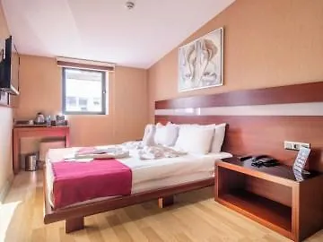Park By Clover Istanbul Hotel